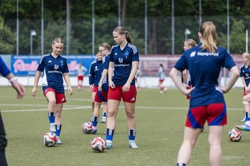 Bild 128 - wBJ Lotto Pokal Finale  Eimsbuetteler TV - Hamburger SV : Ergebnis: 0:3
